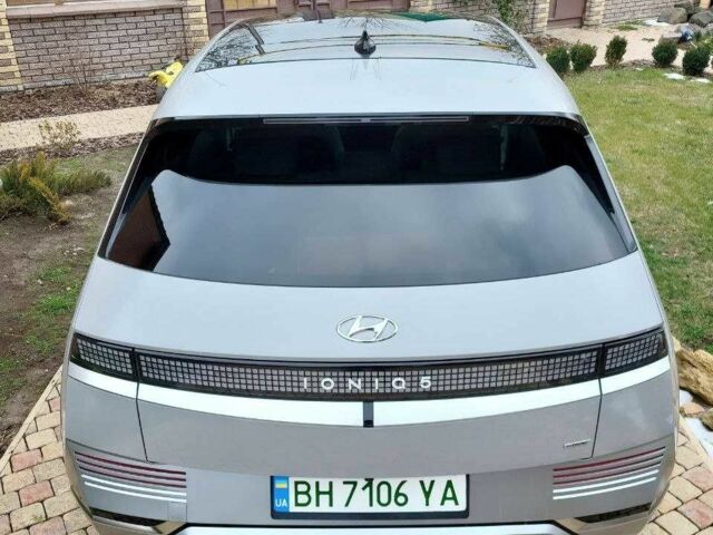 Серый Хендай Ioniq, объемом двигателя 0 л и пробегом 31 тыс. км за 27500 $, фото 6 на Automoto.ua