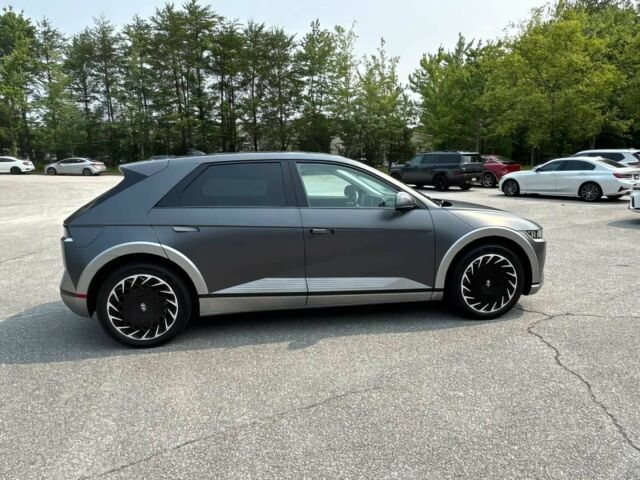 Серый Хендай Ioniq, объемом двигателя 0 л и пробегом 21 тыс. км за 15500 $, фото 7 на Automoto.ua