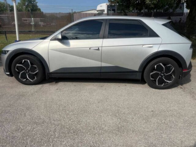 Сірий Хендай Ioniq, об'ємом двигуна 0 л та пробігом 10 тис. км за 18500 $, фото 6 на Automoto.ua