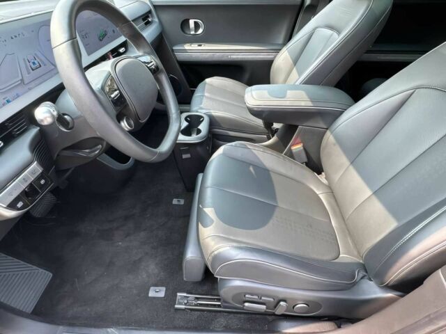 Серый Хендай Ioniq, объемом двигателя 0 л и пробегом 21 тыс. км за 15500 $, фото 9 на Automoto.ua