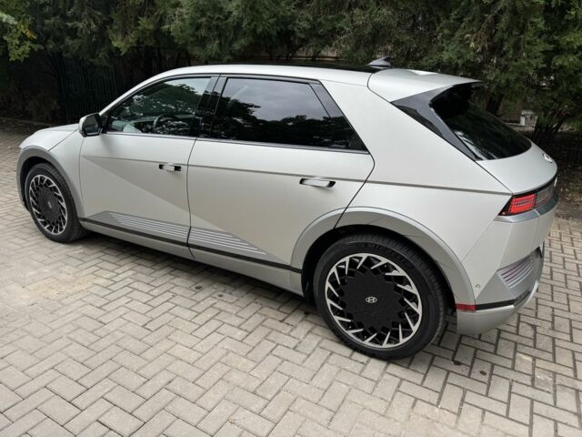 Сірий Хендай Ioniq, об'ємом двигуна 0 л та пробігом 28 тис. км за 31500 $, фото 5 на Automoto.ua