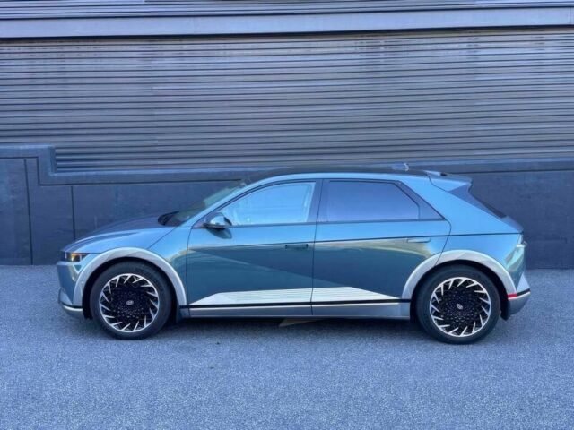 Серый Хендай Ioniq, объемом двигателя 0 л и пробегом 29 тыс. км за 11000 $, фото 4 на Automoto.ua