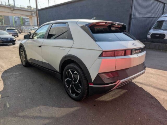 Серый Хендай Ioniq, объемом двигателя 0 л и пробегом 14 тыс. км за 8000 $, фото 6 на Automoto.ua