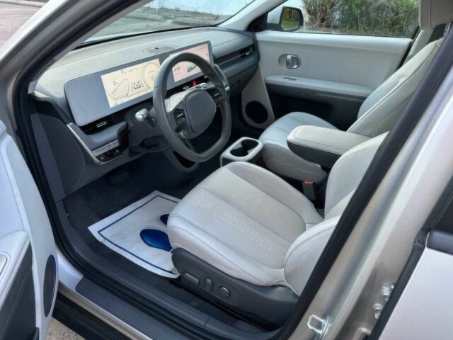 Серый Хендай Ioniq, объемом двигателя 0 л и пробегом 30 тыс. км за 12000 $, фото 6 на Automoto.ua