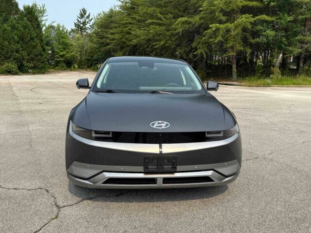 Серый Хендай Ioniq, объемом двигателя 0 л и пробегом 21 тыс. км за 15500 $, фото 1 на Automoto.ua