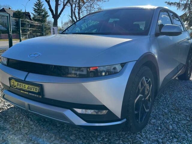Серый Хендай Ioniq, объемом двигателя 0 л и пробегом 13 тыс. км за 27300 $, фото 2 на Automoto.ua