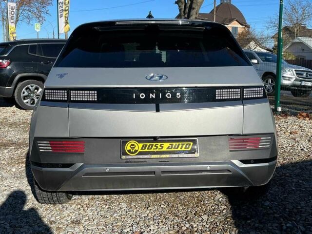 Серый Хендай Ioniq, объемом двигателя 0 л и пробегом 13 тыс. км за 27300 $, фото 4 на Automoto.ua