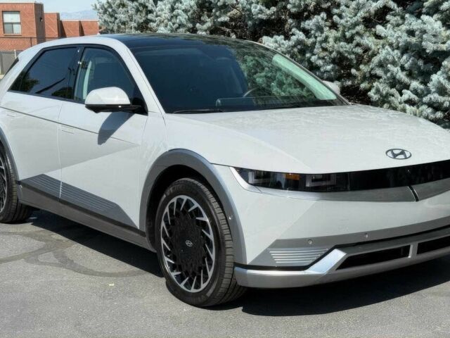 Сірий Хендай Ioniq, об'ємом двигуна 0 л та пробігом 13 тис. км за 19200 $, фото 9 на Automoto.ua