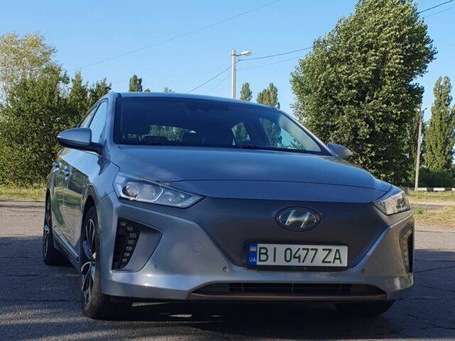 Серый Хендай Ioniq, объемом двигателя 0 л и пробегом 137 тыс. км за 13499 $, фото 8 на Automoto.ua