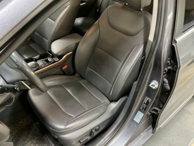 Серый Хендай Ioniq, объемом двигателя 0 л и пробегом 87 тыс. км за 11800 $, фото 6 на Automoto.ua