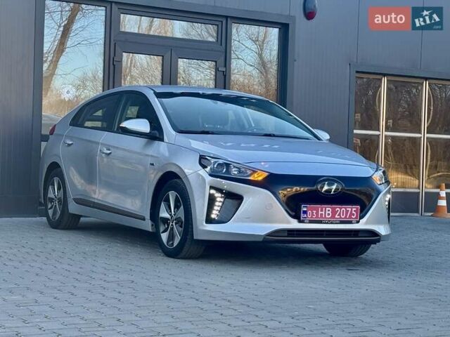Серый Хендай Ioniq, объемом двигателя 0 л и пробегом 87 тыс. км за 11555 $, фото 6 на Automoto.ua