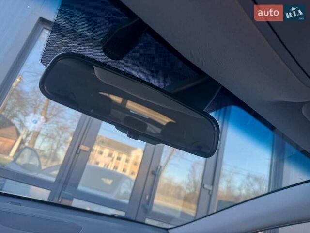 Серый Хендай Ioniq, объемом двигателя 0 л и пробегом 87 тыс. км за 11555 $, фото 93 на Automoto.ua
