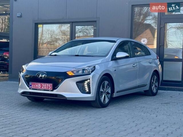Серый Хендай Ioniq, объемом двигателя 0 л и пробегом 87 тыс. км за 11555 $, фото 26 на Automoto.ua