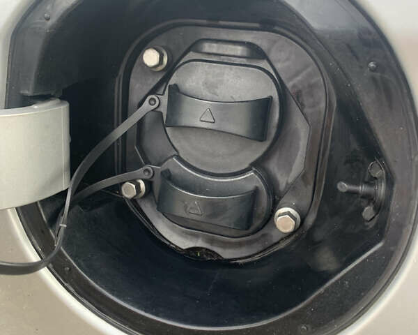 Серый Хендай Ioniq, объемом двигателя 0 л и пробегом 142 тыс. км за 12999 $, фото 37 на Automoto.ua