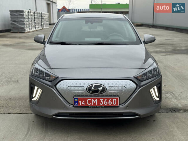 Серый Хендай Ioniq, объемом двигателя 0 л и пробегом 104 тыс. км за 16700 $, фото 8 на Automoto.ua