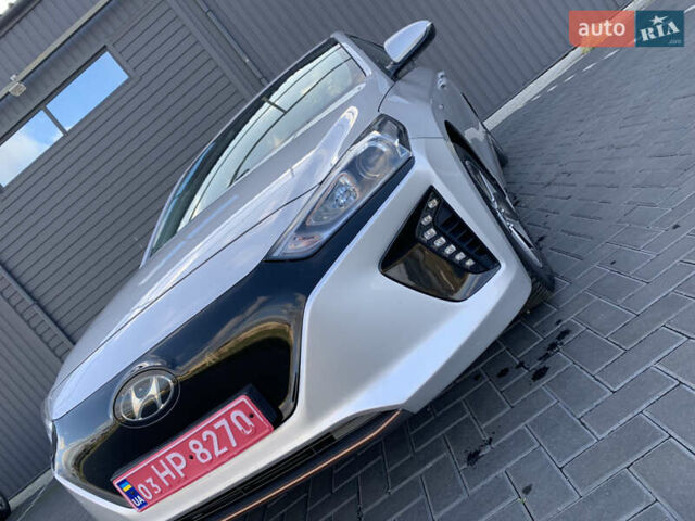 Серый Хендай Ioniq, объемом двигателя 0 л и пробегом 142 тыс. км за 12999 $, фото 30 на Automoto.ua