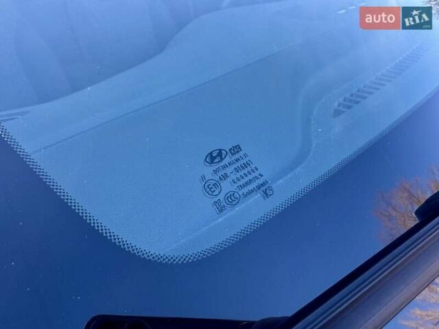 Серый Хендай Ioniq, объемом двигателя 0 л и пробегом 87 тыс. км за 11555 $, фото 10 на Automoto.ua