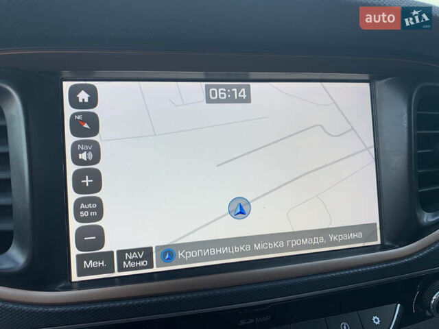 Серый Хендай Ioniq, объемом двигателя 0 л и пробегом 142 тыс. км за 12999 $, фото 27 на Automoto.ua