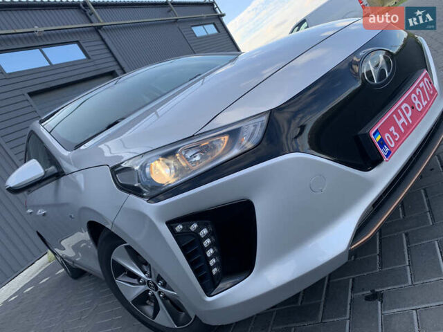 Серый Хендай Ioniq, объемом двигателя 0 л и пробегом 142 тыс. км за 12999 $, фото 38 на Automoto.ua