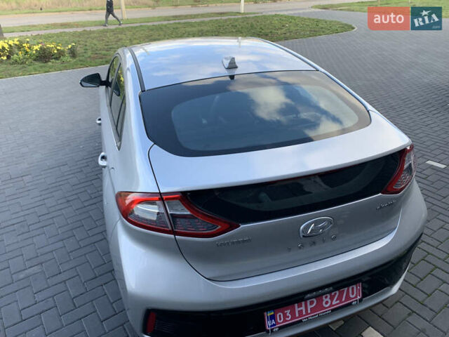 Серый Хендай Ioniq, объемом двигателя 0 л и пробегом 142 тыс. км за 12999 $, фото 33 на Automoto.ua