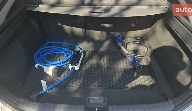 Серый Хендай Ioniq, объемом двигателя 0 л и пробегом 119 тыс. км за 13100 $, фото 8 на Automoto.ua