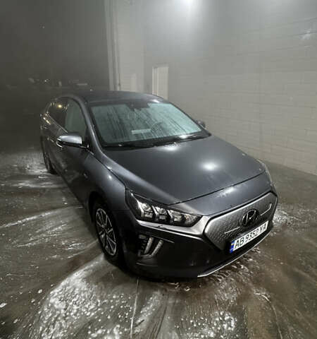 Серый Хендай Ioniq, объемом двигателя 0 л и пробегом 130 тыс. км за 15500 $, фото 1 на Automoto.ua