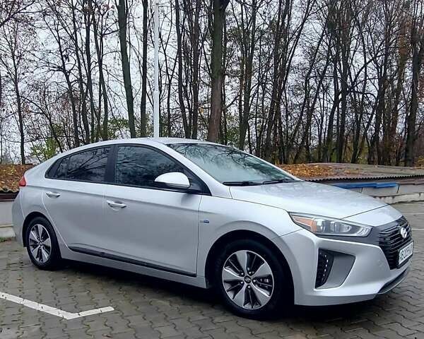 Серый Хендай Ioniq, объемом двигателя 1.58 л и пробегом 72 тыс. км за 16500 $, фото 15 на Automoto.ua