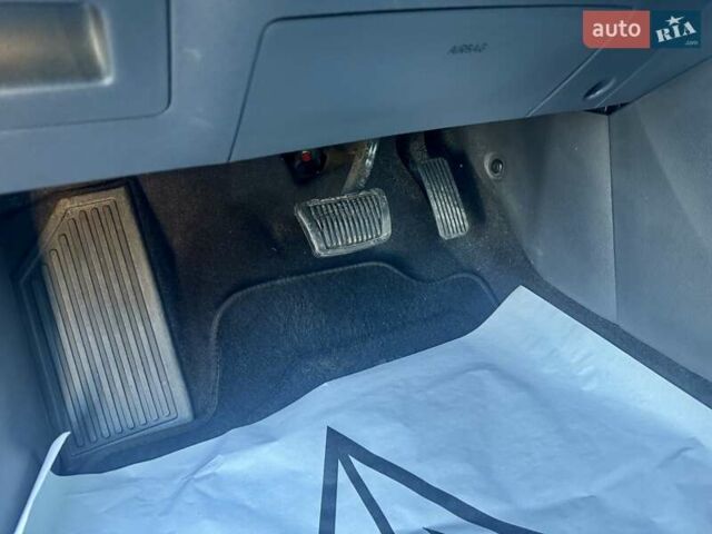 Серый Хендай Ioniq, объемом двигателя 0 л и пробегом 87 тыс. км за 11555 $, фото 79 на Automoto.ua