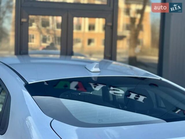 Серый Хендай Ioniq, объемом двигателя 0 л и пробегом 87 тыс. км за 11555 $, фото 67 на Automoto.ua