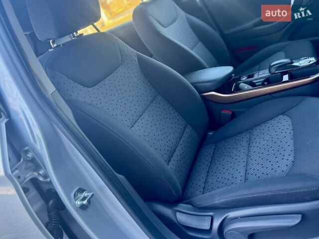 Серый Хендай Ioniq, объемом двигателя 0 л и пробегом 87 тыс. км за 11555 $, фото 113 на Automoto.ua