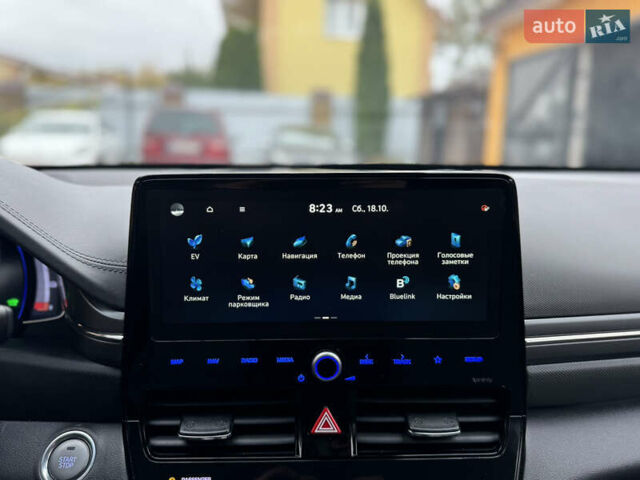 Серый Хендай Ioniq, объемом двигателя 0 л и пробегом 58 тыс. км за 15199 $, фото 56 на Automoto.ua