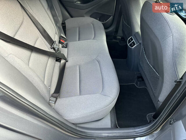 Серый Хендай Ioniq, объемом двигателя 0 л и пробегом 75 тыс. км за 15499 $, фото 27 на Automoto.ua