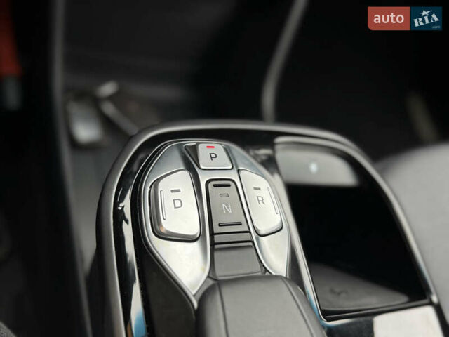 Серый Хендай Ioniq, объемом двигателя 0 л и пробегом 58 тыс. км за 15199 $, фото 52 на Automoto.ua