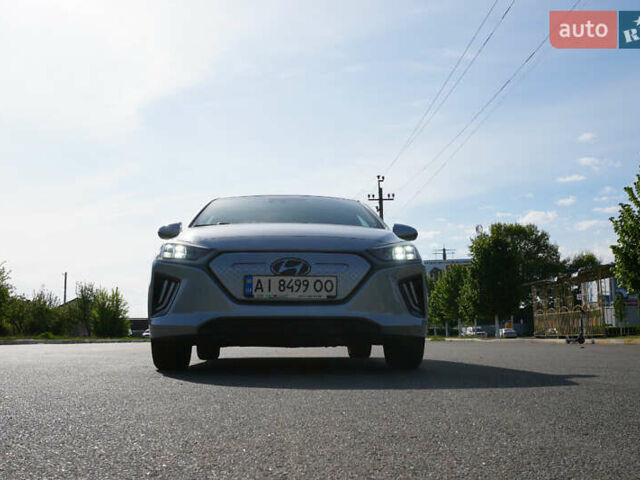 Серый Хендай Ioniq, объемом двигателя 0 л и пробегом 45 тыс. км за 16500 $, фото 1 на Automoto.ua