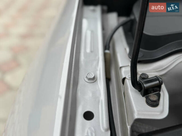 Серый Хендай Ioniq, объемом двигателя 0 л и пробегом 58 тыс. км за 15199 $, фото 45 на Automoto.ua
