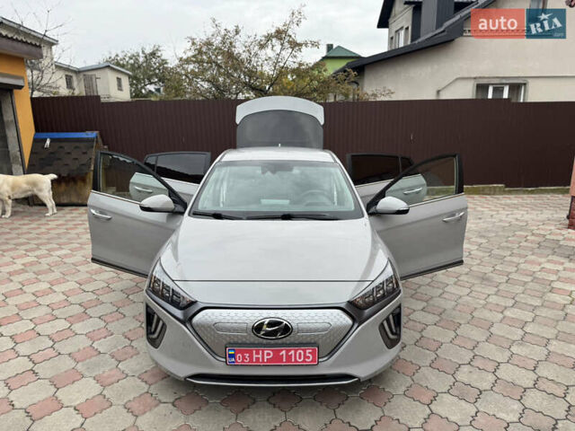 Серый Хендай Ioniq, объемом двигателя 0 л и пробегом 58 тыс. км за 15199 $, фото 26 на Automoto.ua