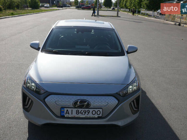 Серый Хендай Ioniq, объемом двигателя 0 л и пробегом 45 тыс. км за 16500 $, фото 13 на Automoto.ua