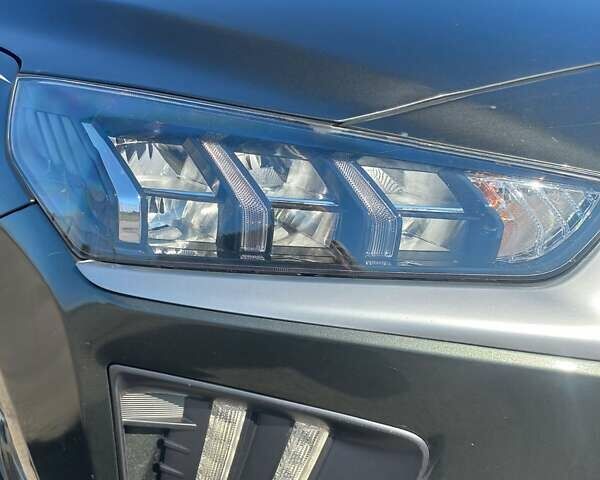 Сірий Хендай Ioniq, об'ємом двигуна 1.58 л та пробігом 48 тис. км за 19500 $, фото 3 на Automoto.ua
