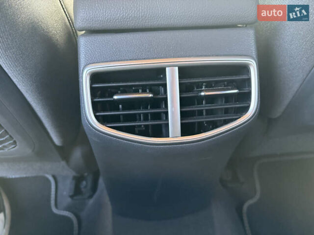 Серый Хендай Ioniq, объемом двигателя 0 л и пробегом 75 тыс. км за 15499 $, фото 23 на Automoto.ua