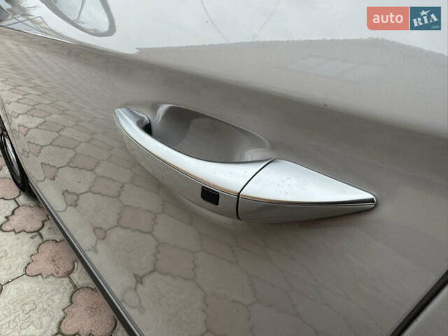 Серый Хендай Ioniq, объемом двигателя 0 л и пробегом 58 тыс. км за 15199 $, фото 10 на Automoto.ua