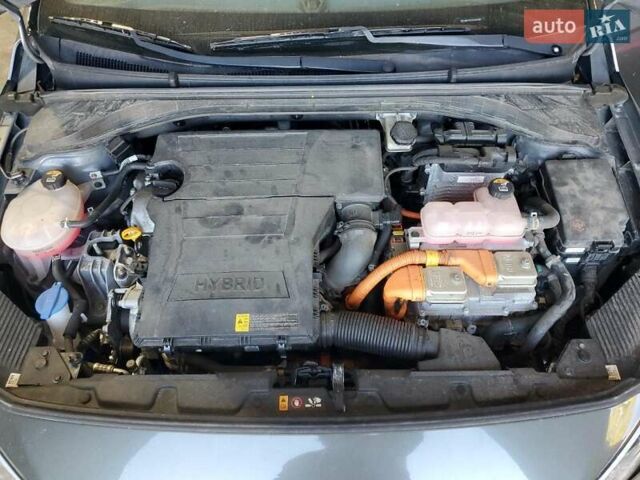 Серый Хендай Ioniq, объемом двигателя 1.58 л и пробегом 128 тыс. км за 3000 $, фото 10 на Automoto.ua