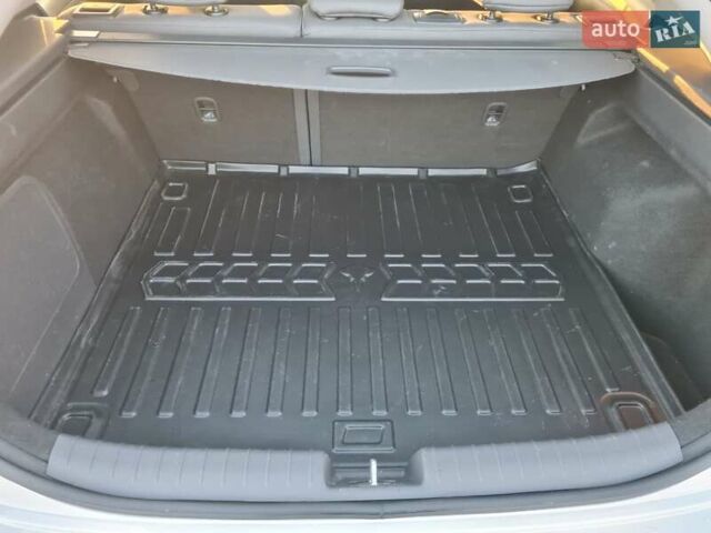 Серый Хендай Ioniq, объемом двигателя 0 л и пробегом 37 тыс. км за 16700 $, фото 15 на Automoto.ua