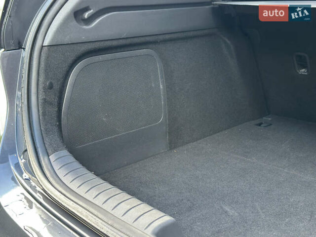 Серый Хендай Ioniq, объемом двигателя 0 л и пробегом 70 тыс. км за 15800 $, фото 44 на Automoto.ua