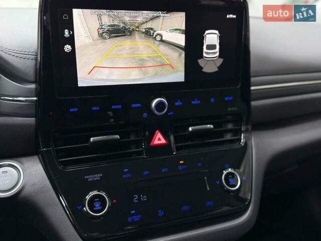 Хендай Ioniq 2021 в Луцке на Automoto.ua Серый Хендай Ioniq, объемом двигателя 0 л и пробегом 35 тыс. км за 17779 $, фото 20 на Automoto.ua