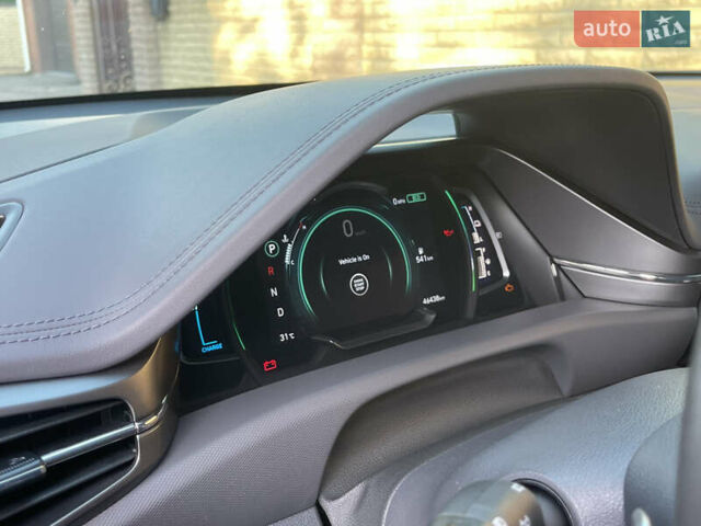 Серый Хендай Ioniq, объемом двигателя 1.58 л и пробегом 46 тыс. км за 19900 $, фото 11 на Automoto.ua