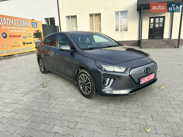 Серый Хендай Ioniq, объемом двигателя 0 л и пробегом 70 тыс. км за 15800 $, фото 7 на Automoto.ua