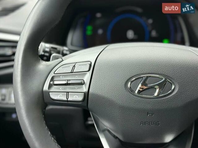 Хендай Ioniq 2021 в Луцке на Automoto.ua Серый Хендай Ioniq, объемом двигателя 0 л и пробегом 35 тыс. км за 17779 $, фото 22 на Automoto.ua