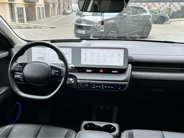 Сірий Хендай Ioniq, об'ємом двигуна 0 л та пробігом 163 тис. км за 22999 $, фото 6 на Automoto.ua