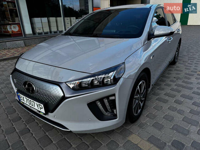 Сірий Хендай Ioniq, об'ємом двигуна 0 л та пробігом 20 тис. км за 19500 $, фото 1 на Automoto.ua