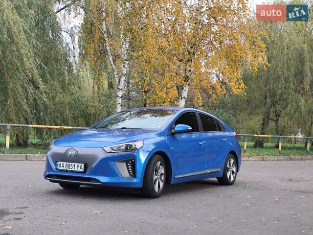 Синий Хендай Ioniq, объемом двигателя 0 л и пробегом 184 тыс. км за 11200 $, фото 3 на Automoto.ua